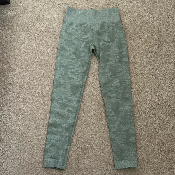 Gymshark camo leggings size small Only - Picture 1 of 4